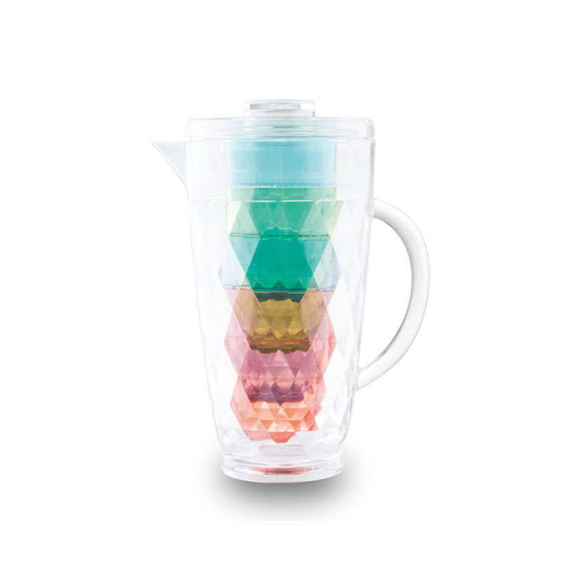 Brocca con quattro tazze